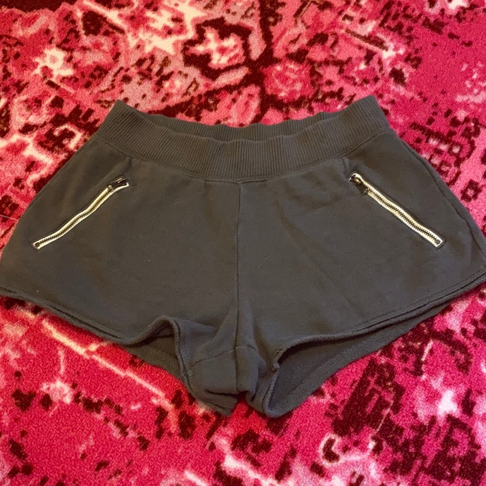 dark grey aerie shorts
